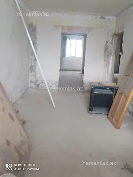 Satılır 3 otaqlı köhnə tikili 80 m²