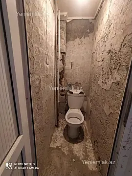 Satılır 3 otaqlı köhnə tikili 80 m²