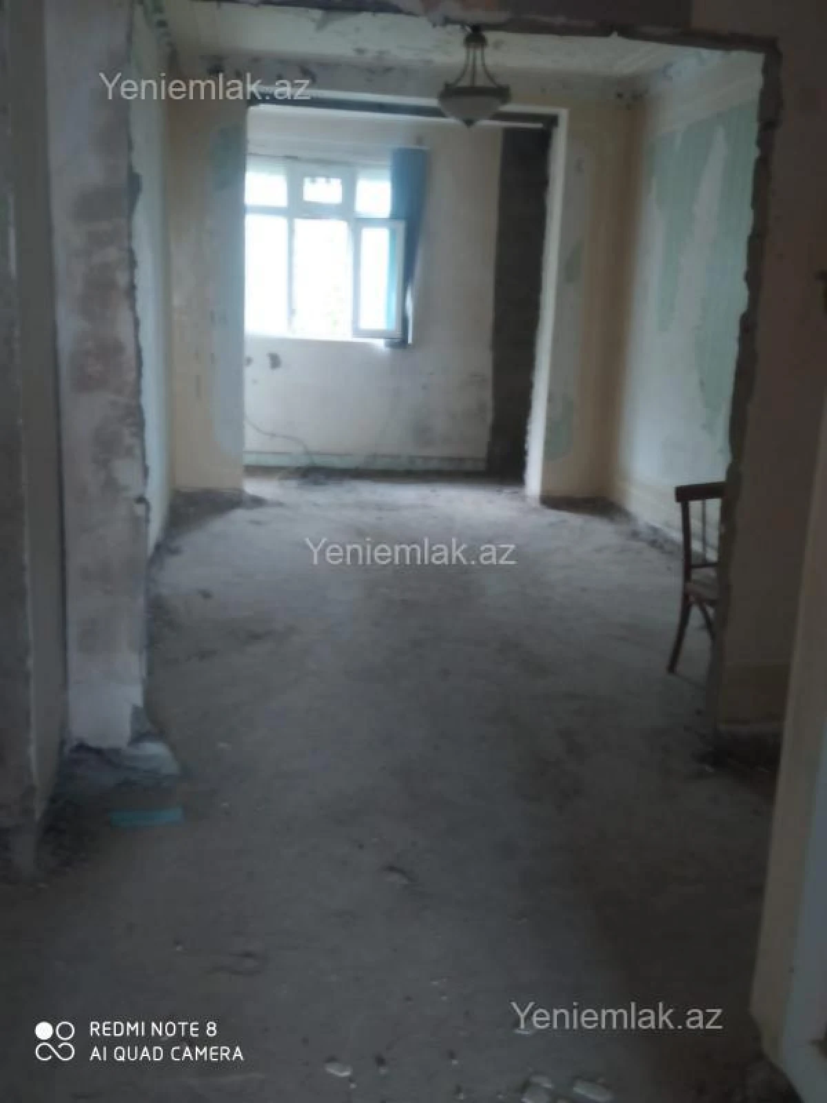Satılır 3 otaqlı köhnə tikili 80 m²
