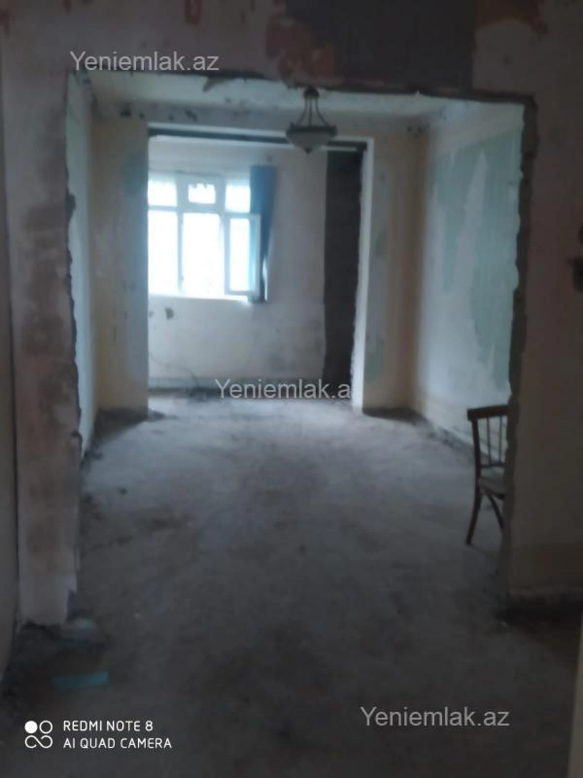 Satılır 3 otaqlı köhnə tikili 80 m²
