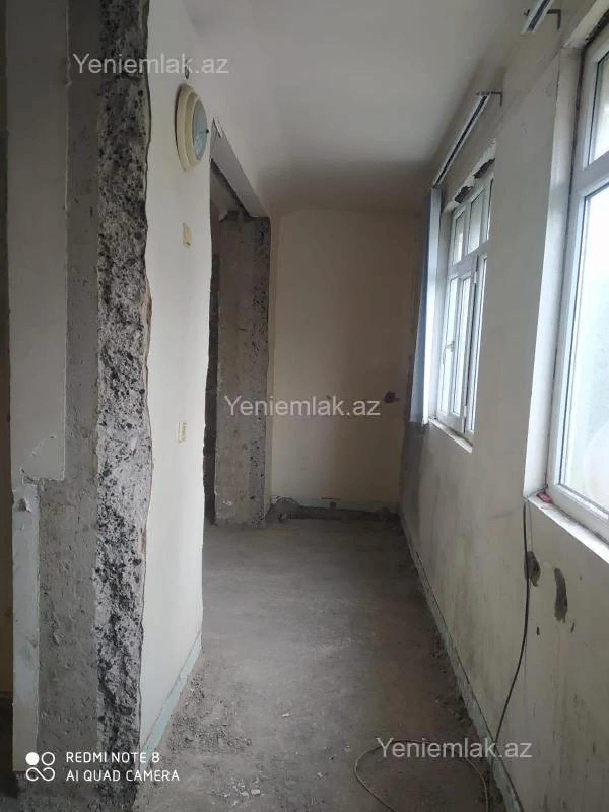 Satılır 3 otaqlı köhnə tikili 80 m²