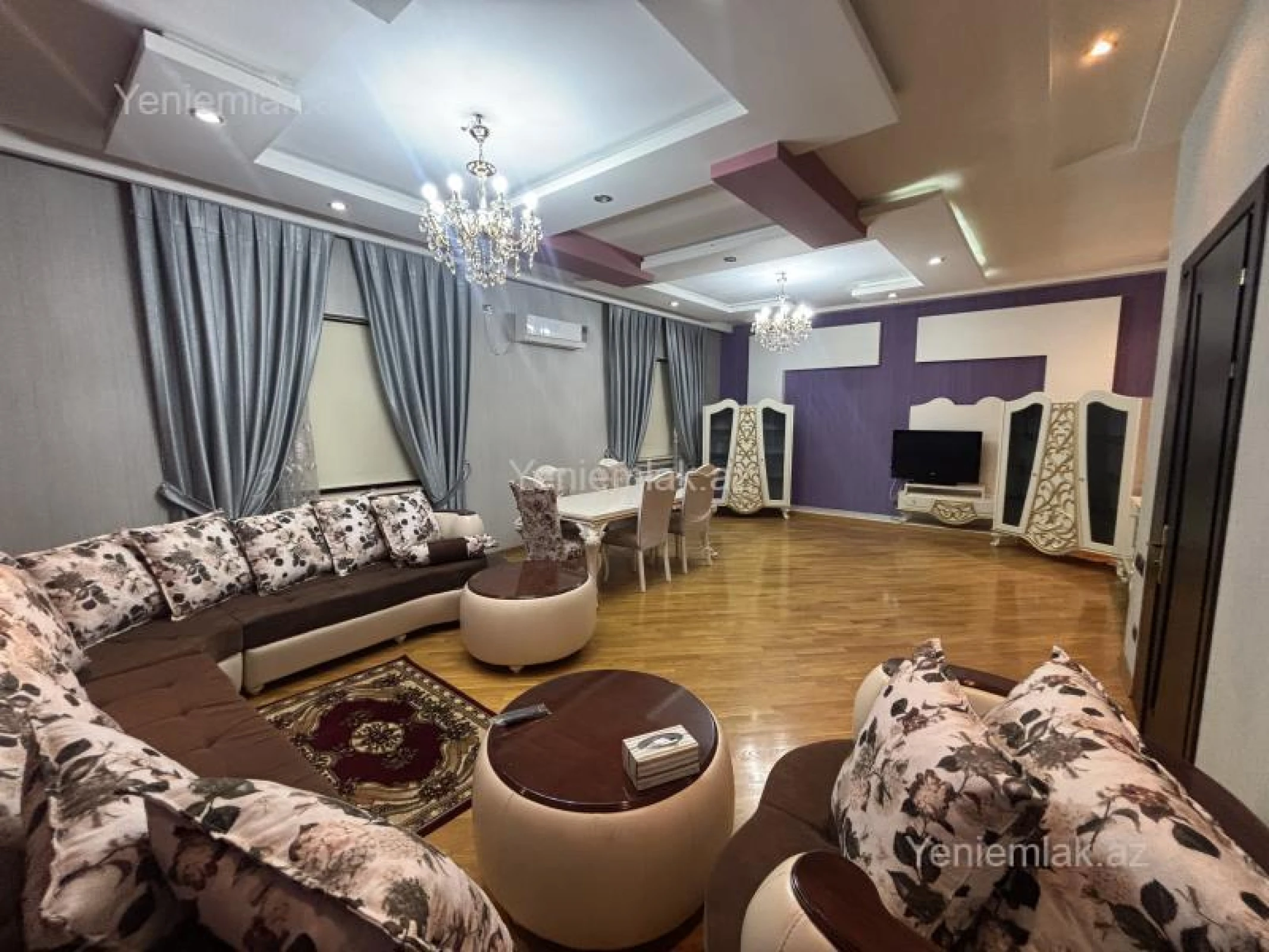 Satılır 6 otaqlı həyət evi 350 m²