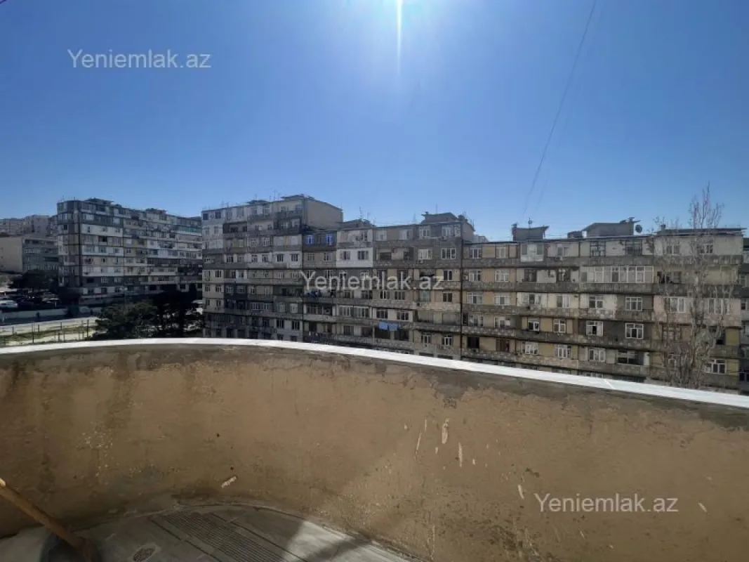 Satılır 3 otaqlı yeni tikili 80 m²