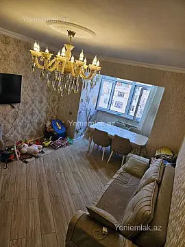 Satılır 3 otaqlı köhnə tikili 70 m²