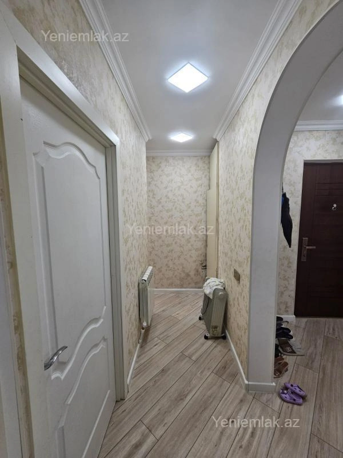 Satılır 3 otaqlı köhnə tikili 70 m²