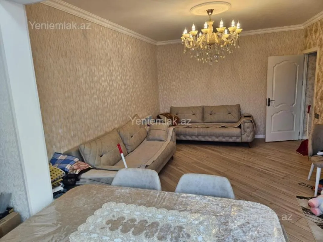 Satılır 3 otaqlı köhnə tikili 70 m²