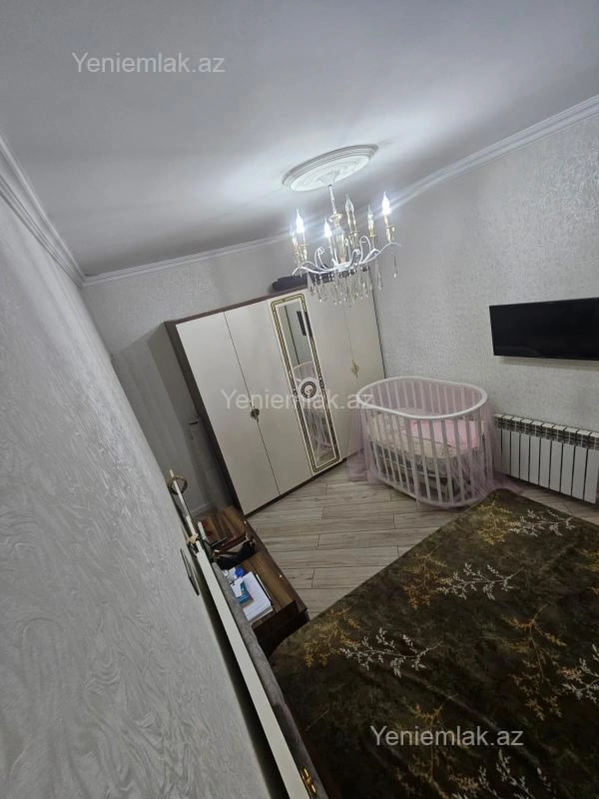 Satılır 3 otaqlı köhnə tikili 70 m²