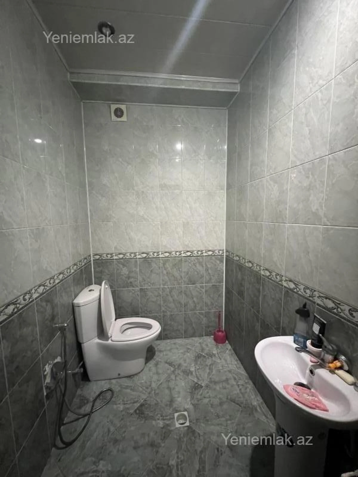 Satılır 2 otaqlı yeni tikili 90 m²