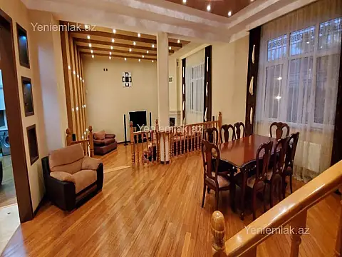Satılır 7 otaqlı həyət evi 350 m²