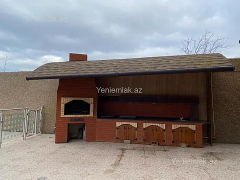 Satılır 7 otaqlı həyət evi 350 m²