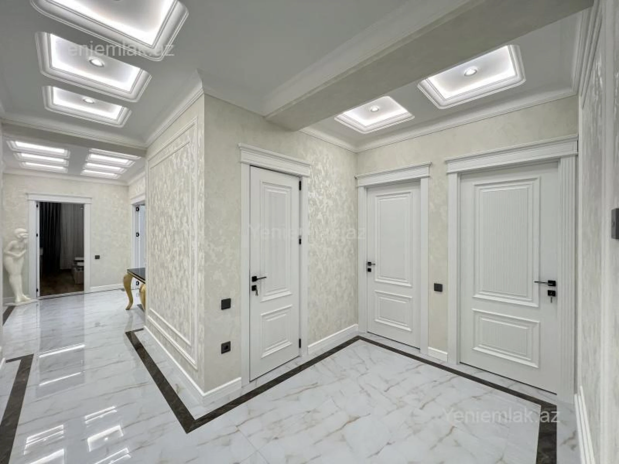 Satılır 4 otaqlı yeni tikili 144 m²