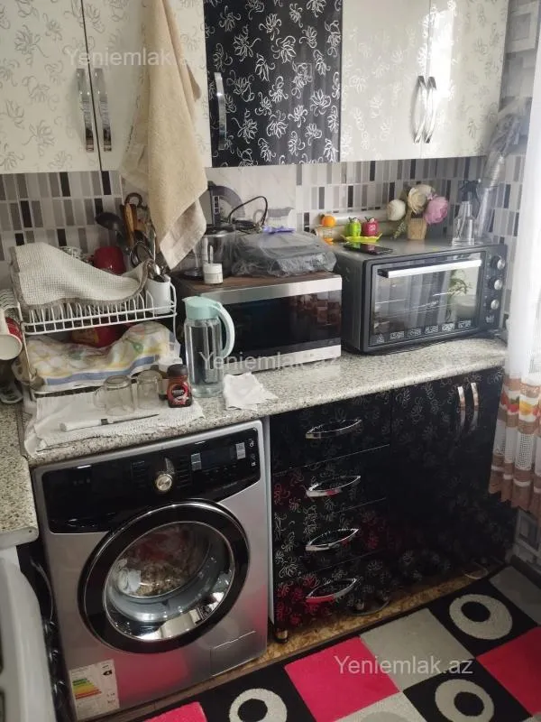 Satılır 2 otaqlı köhnə tikili 48 m²