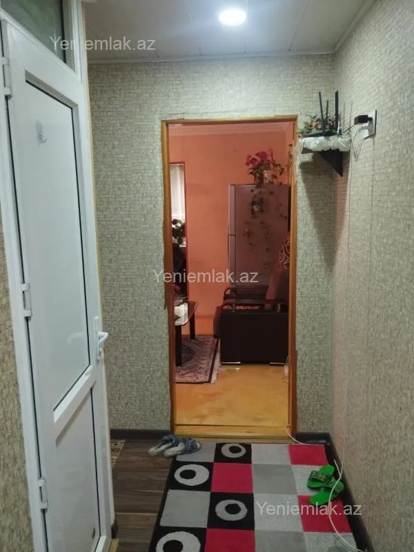 Satılır 2 otaqlı köhnə tikili 48 m²