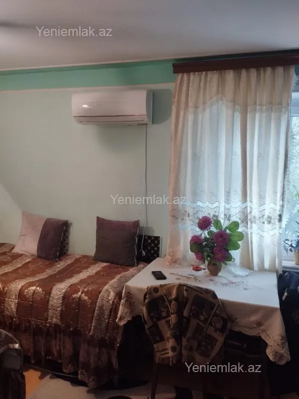 Satılır 2 otaqlı köhnə tikili 48 m²
