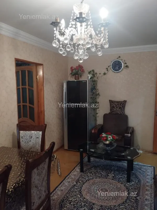 Satılır 2 otaqlı köhnə tikili 48 m²