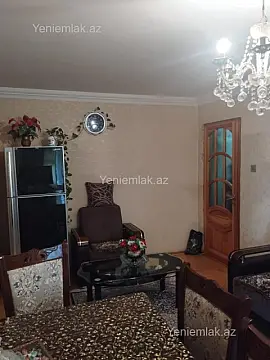 Satılır 2 otaqlı köhnə tikili 48 m²