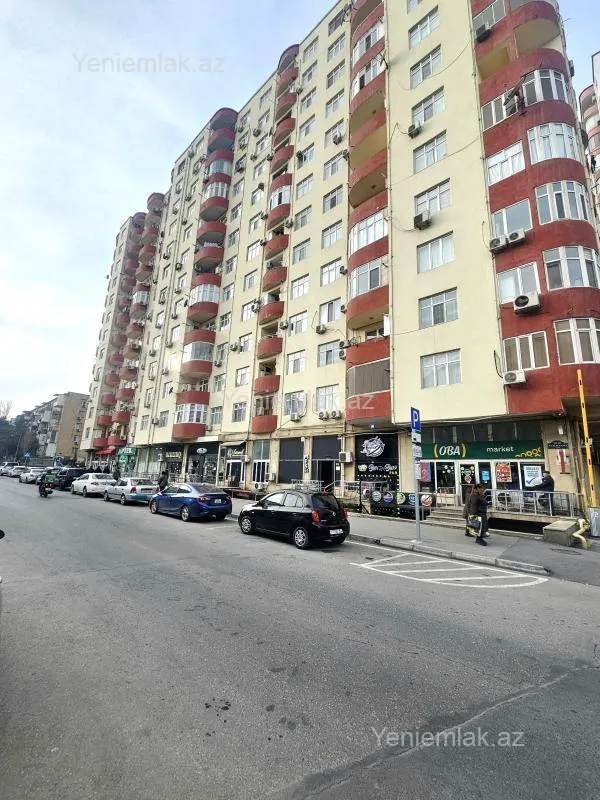 Satılır 3 otaqlı yeni tikili 132 m²