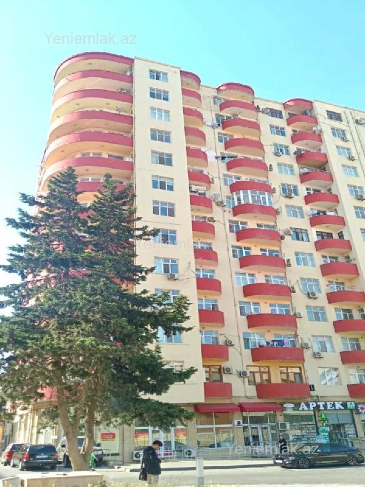 Satılır 3 otaqlı yeni tikili 132 m²