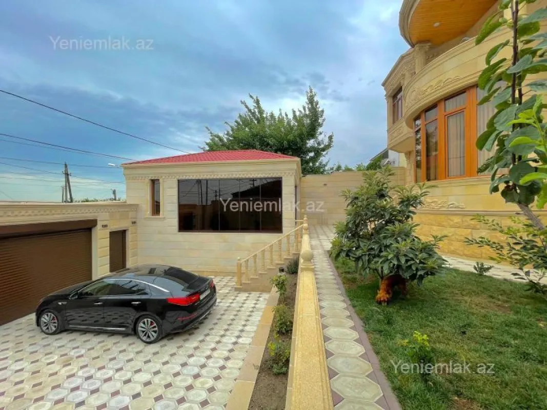 Satılır 7 otaqlı həyət evi 280 m²