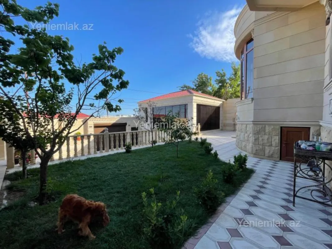Satılır 7 otaqlı həyət evi 280 m²