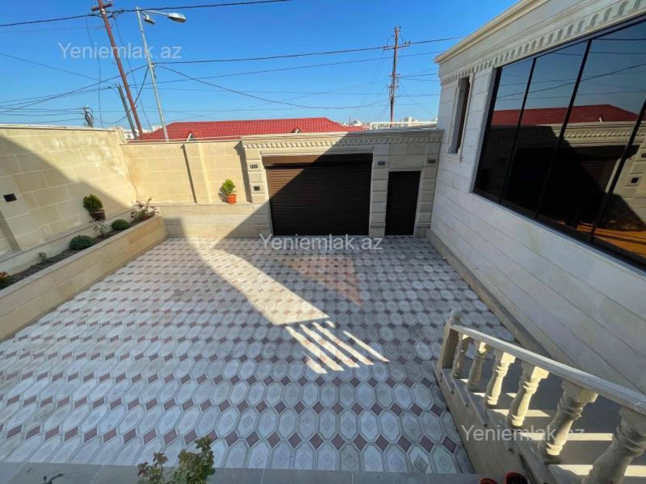 Satılır 7 otaqlı həyət evi 280 m²