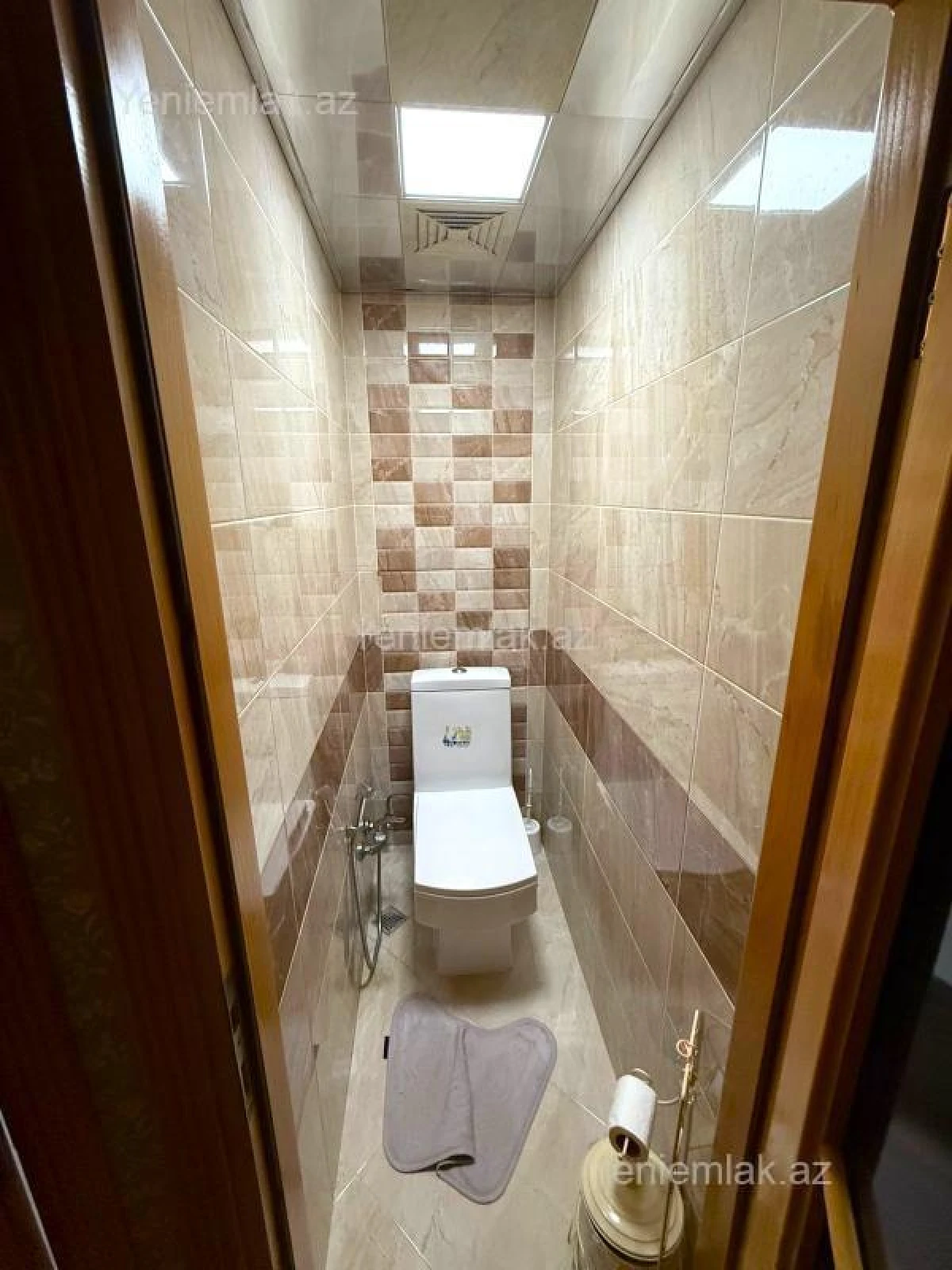 Satılır 3 otaqlı köhnə tikili 90 m²