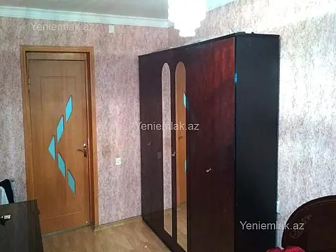 Satılır 3 otaqlı köhnə tikili 103 m²