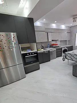 Satılır 3 otaqlı yeni tikili 125 m²