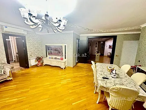 Satılır 4 otaqlı yeni tikili 200 m²