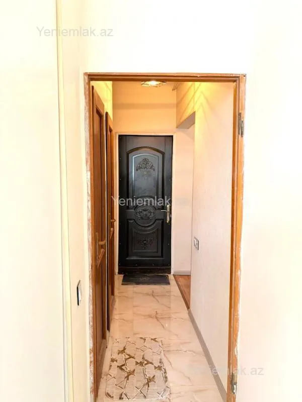 Satılır 2 otaqlı köhnə tikili 60 m²