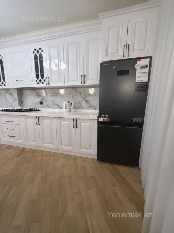 Satılır 3 otaqlı yeni tikili 125 m²