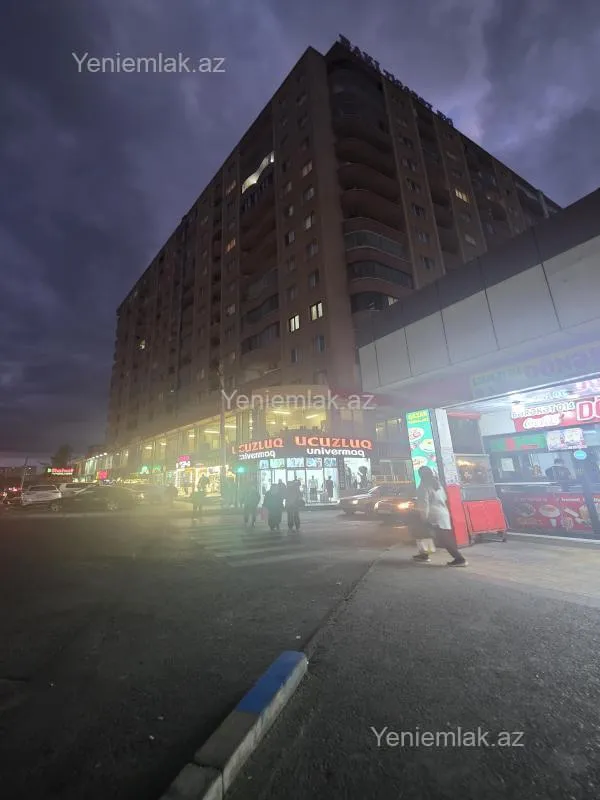 Satılır 3 otaqlı yeni tikili 125 m²