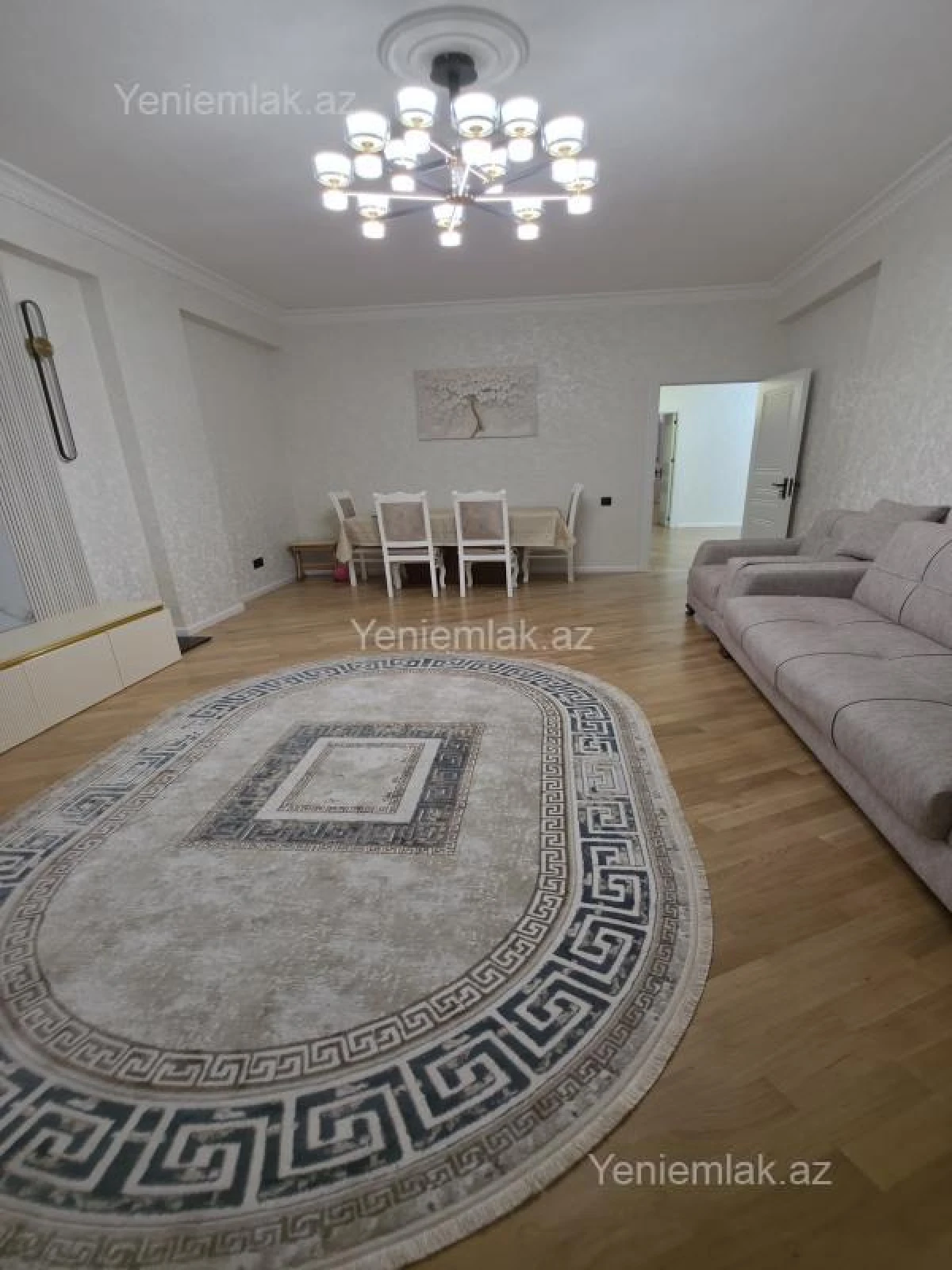 Satılır 3 otaqlı yeni tikili 125 m²