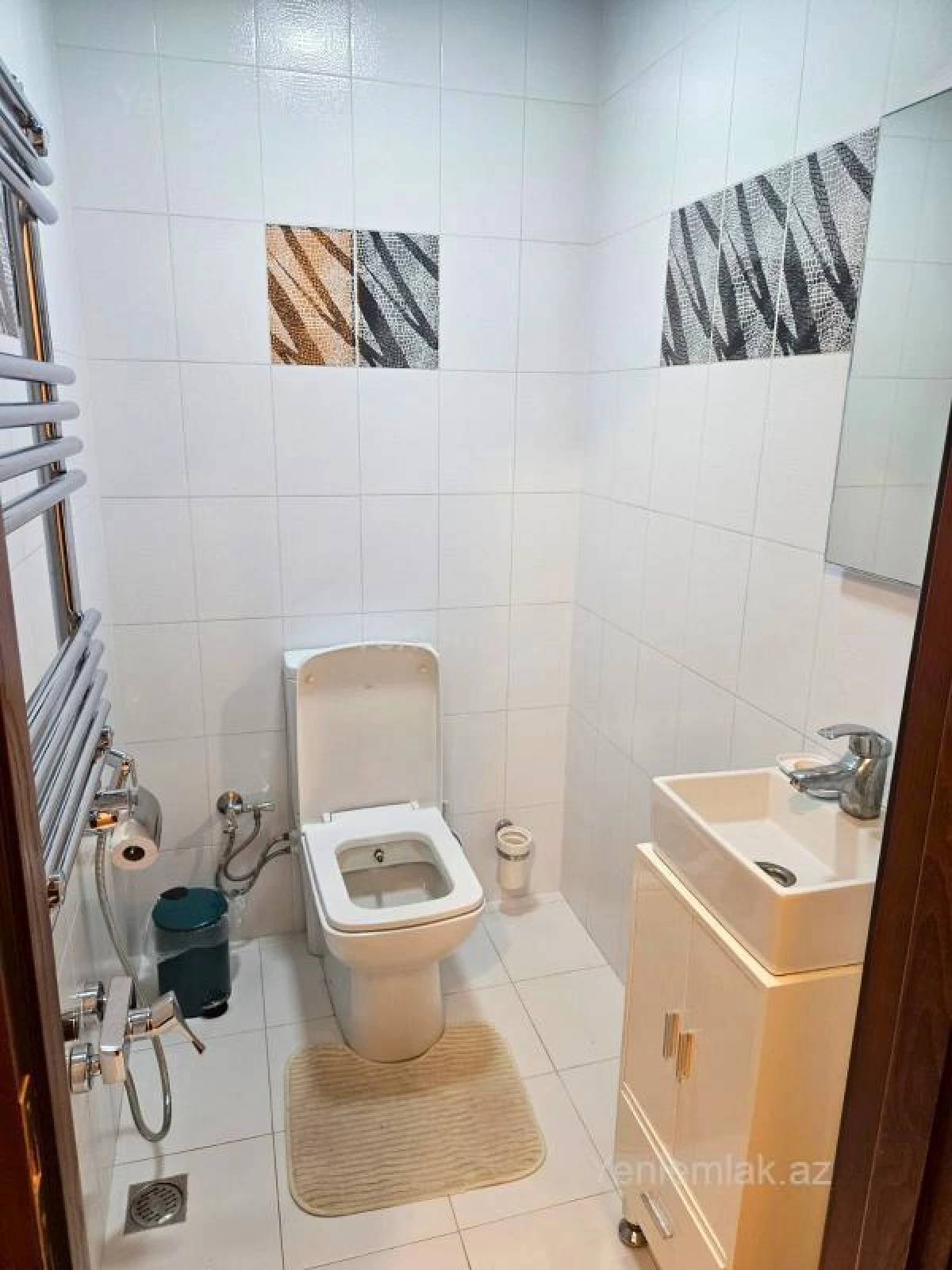 Satılır 4 otaqlı yeni tikili 175 m²