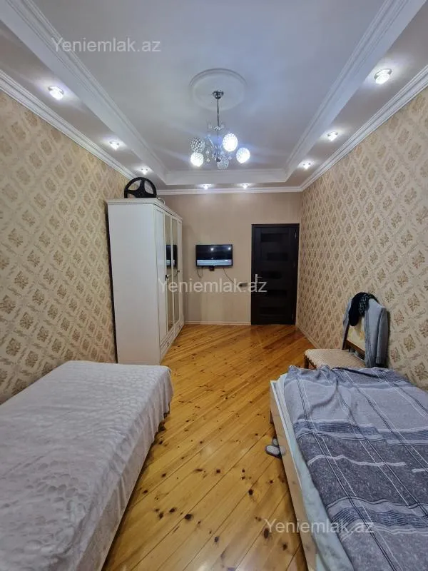 Satılır 3 otaqlı yeni tikili 90 m²