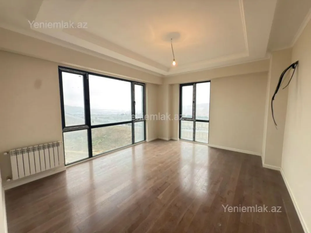Satılır 3 otaqlı yeni tikili 86 m²