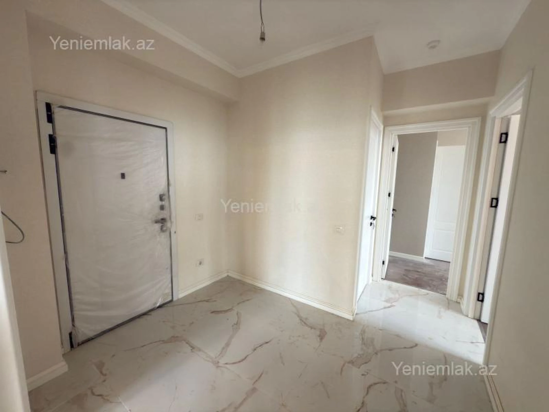 Satılır 3 otaqlı yeni tikili 86 m²