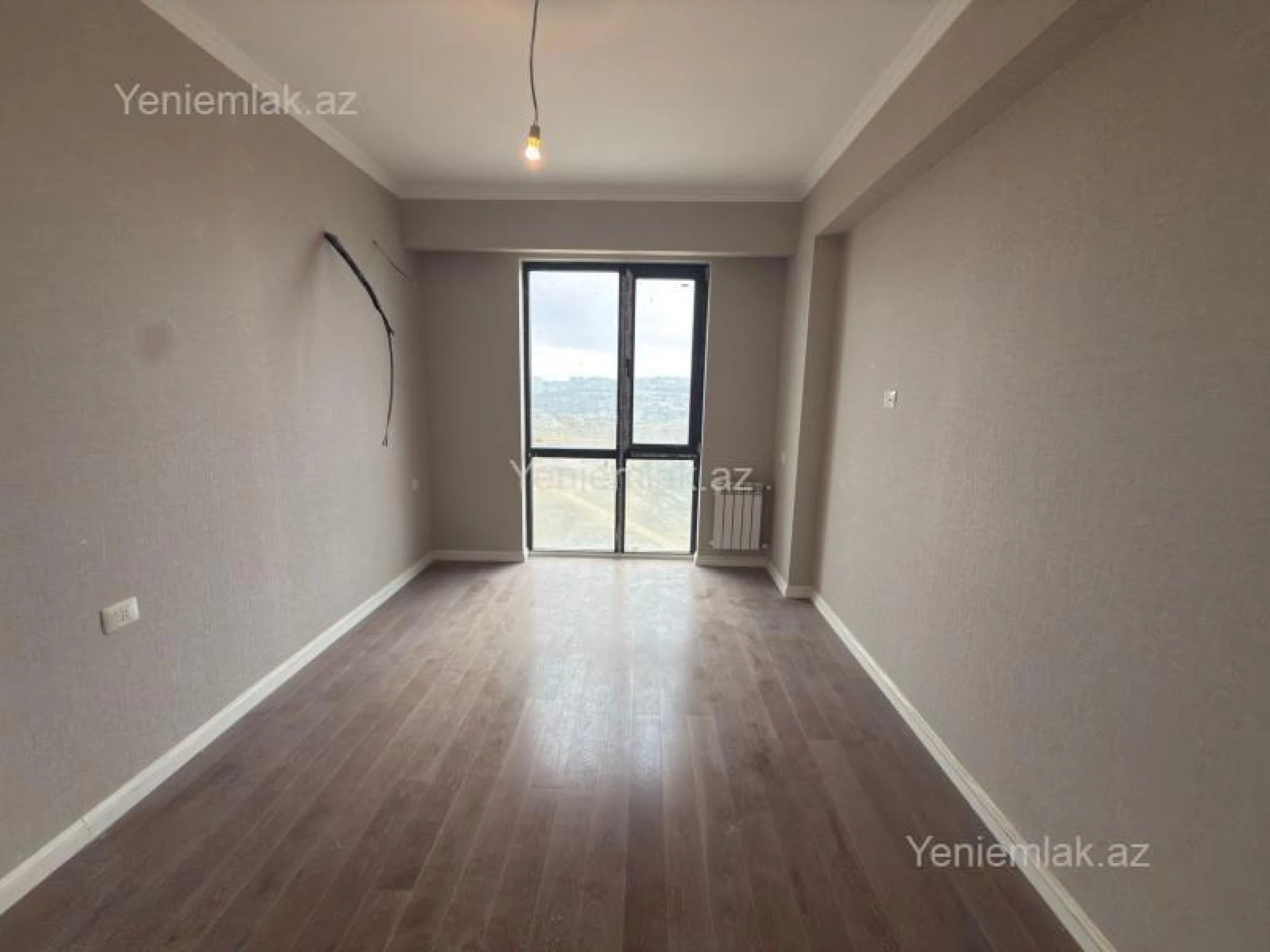 Satılır 3 otaqlı yeni tikili 86 m²
