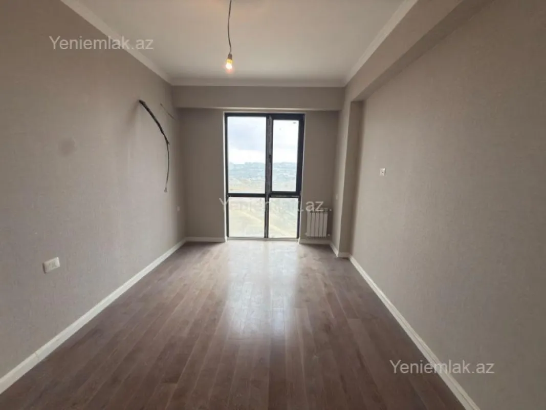 Satılır 3 otaqlı yeni tikili 86 m²