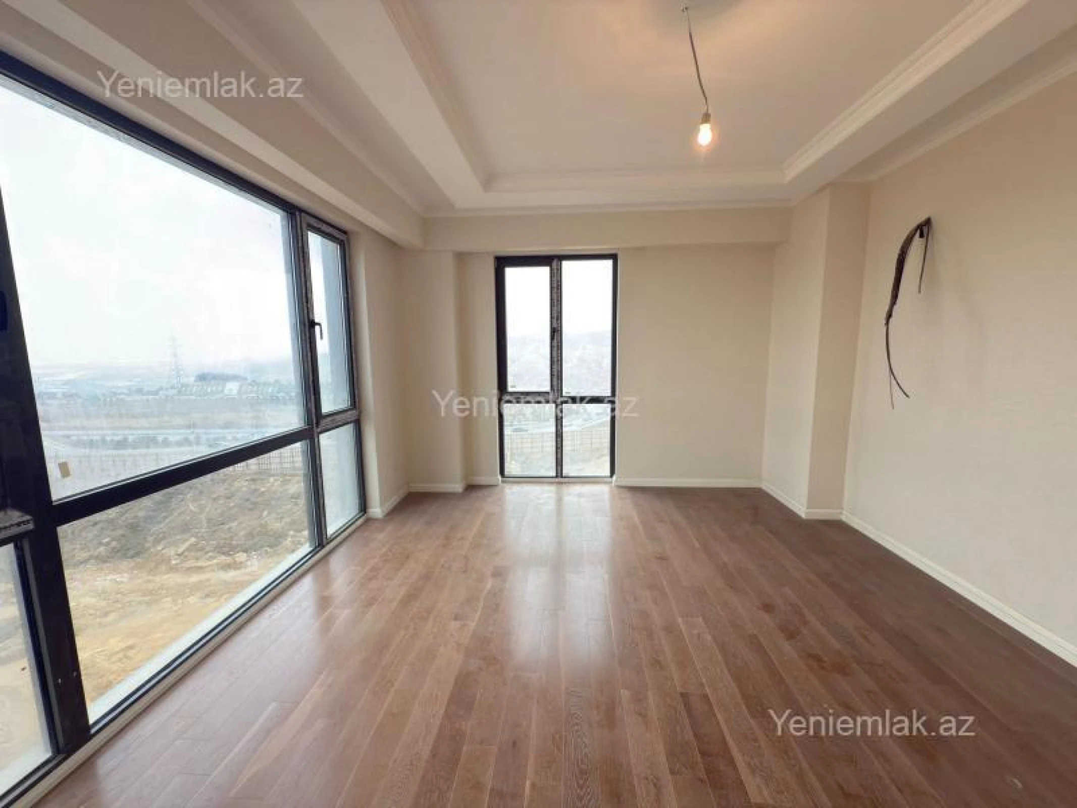 Satılır 3 otaqlı yeni tikili 86 m²