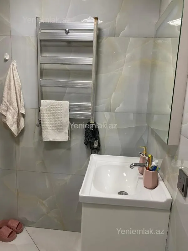 Satılır 2 otaqlı yeni tikili 47 m²