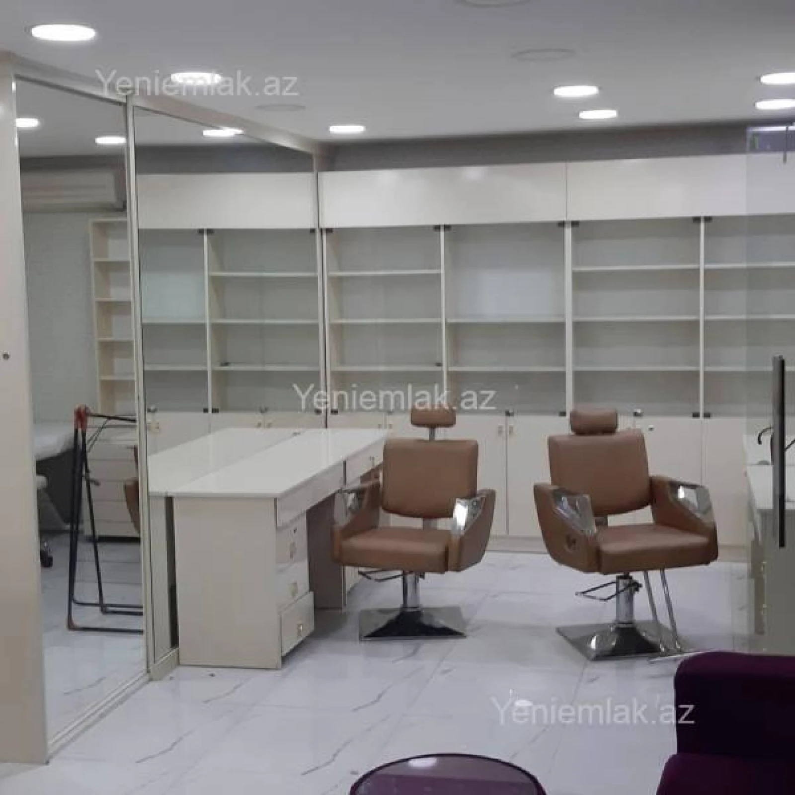 Satılır 5 otaqlı obyekt 100 m²