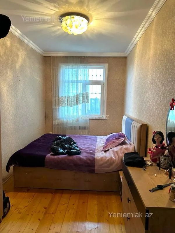 Satılır 3 otaqlı köhnə tikili 52 m²