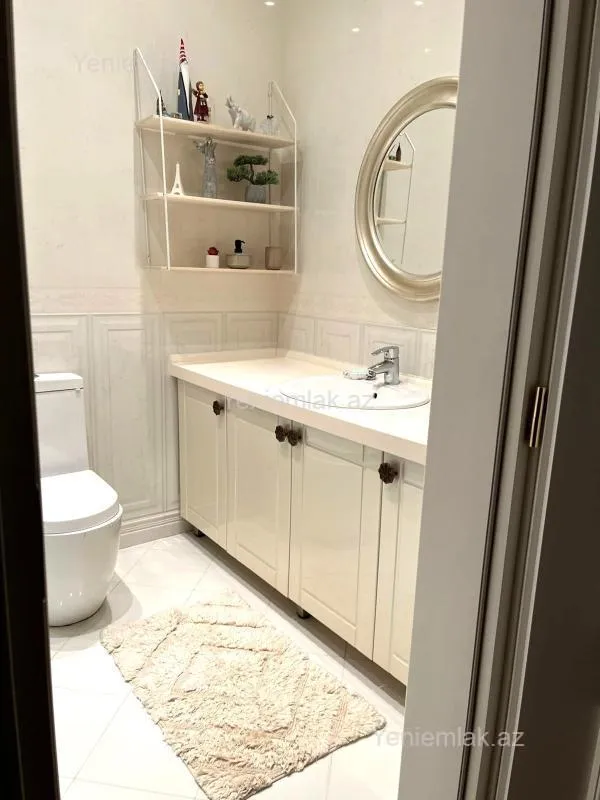 Satılır 3 otaqlı yeni tikili 110 m²