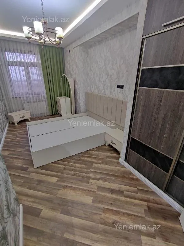 Satılır 3 otaqlı yeni tikili 86 m²