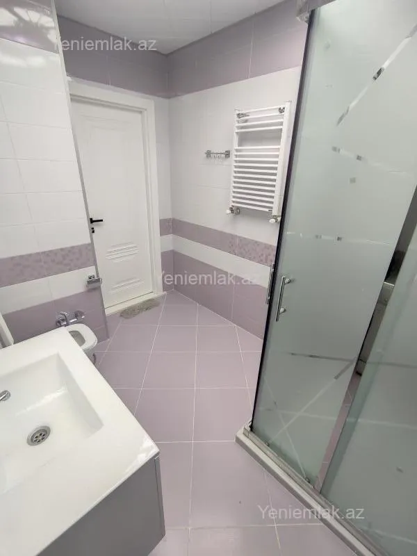 Satılır 3 otaqlı yeni tikili 86 m²