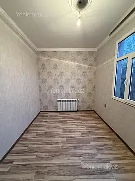Satılır 4 otaqlı həyət evi 100 m²