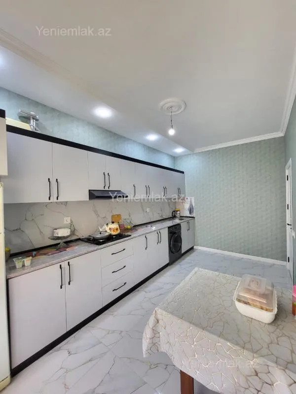 Satılır 5 otaqlı həyət evi 130 m²