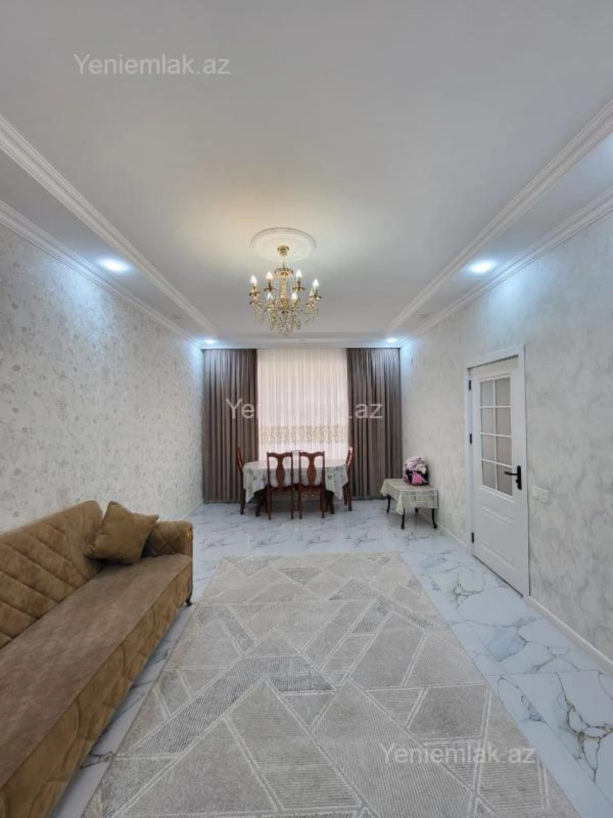 Satılır 5 otaqlı həyət evi 130 m²