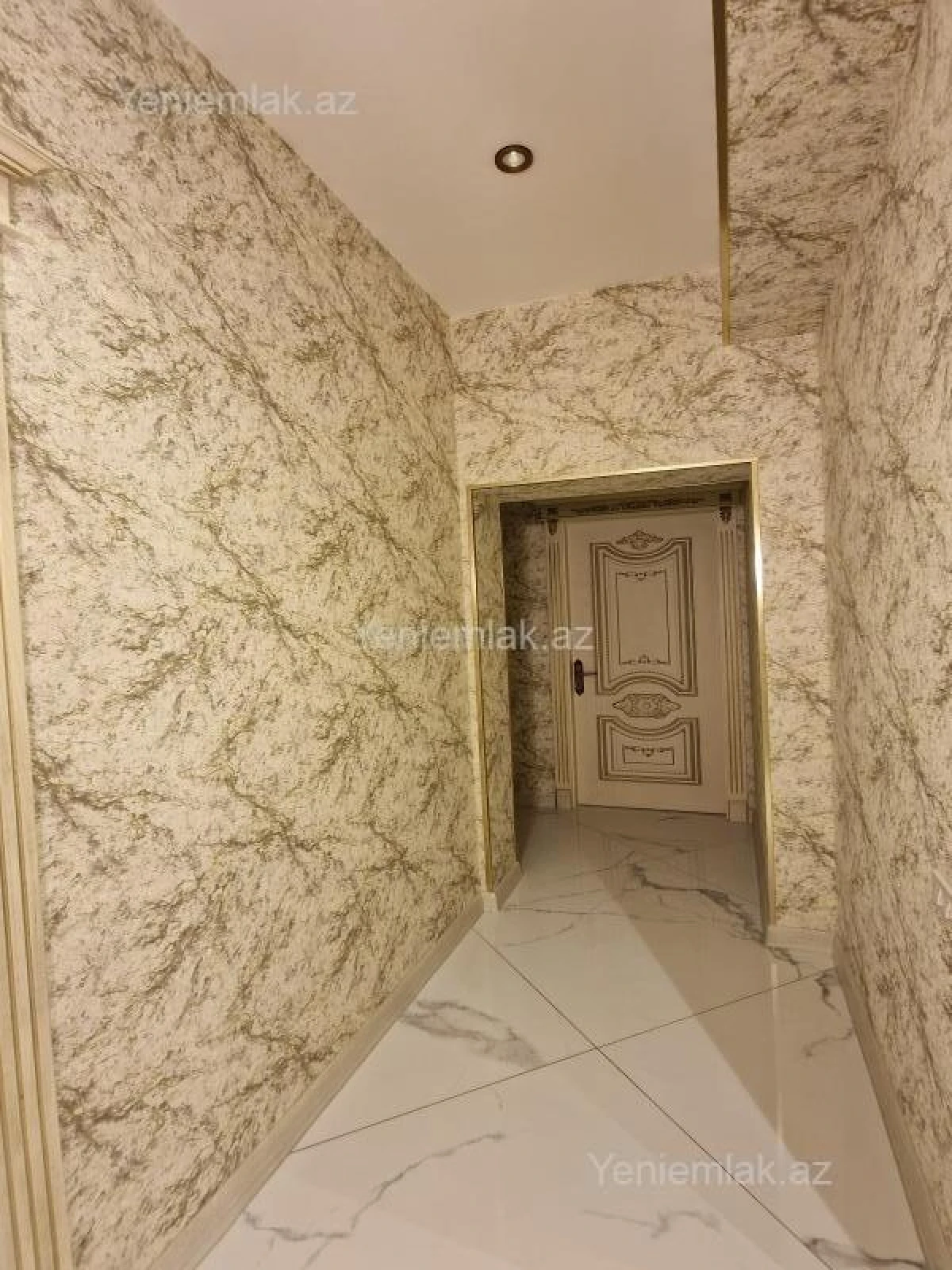 Satılır 4 otaqlı yeni tikili 154 m²